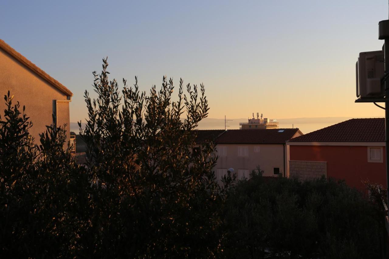 Apartments And Rooms With Parking Space Makarska - 18028 Eksteriør billede
